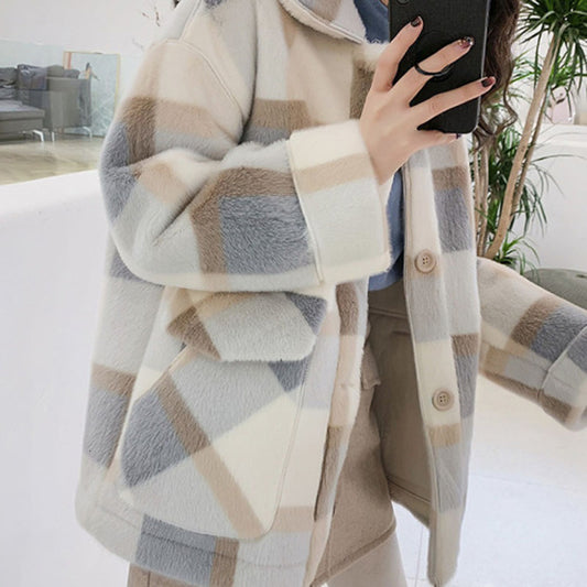 Women’s Wool Blend Coat – Smart Office Winter Jacket with Faux Fur Feel