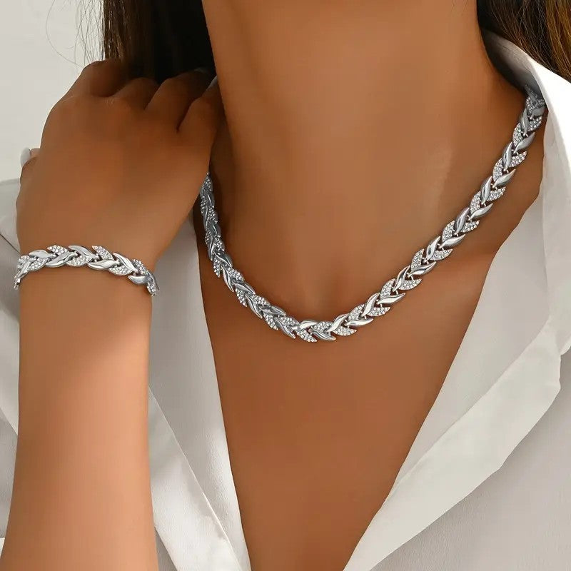 Women’s Leaf Rhinestone Necklace & Bracelet Set – Elegant Gold Jewellery Gift Set UK