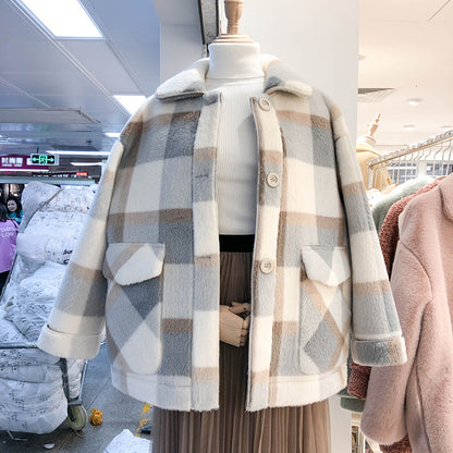 Women’s Wool Blend Coat – Smart Office Winter Jacket with Faux Fur Feel