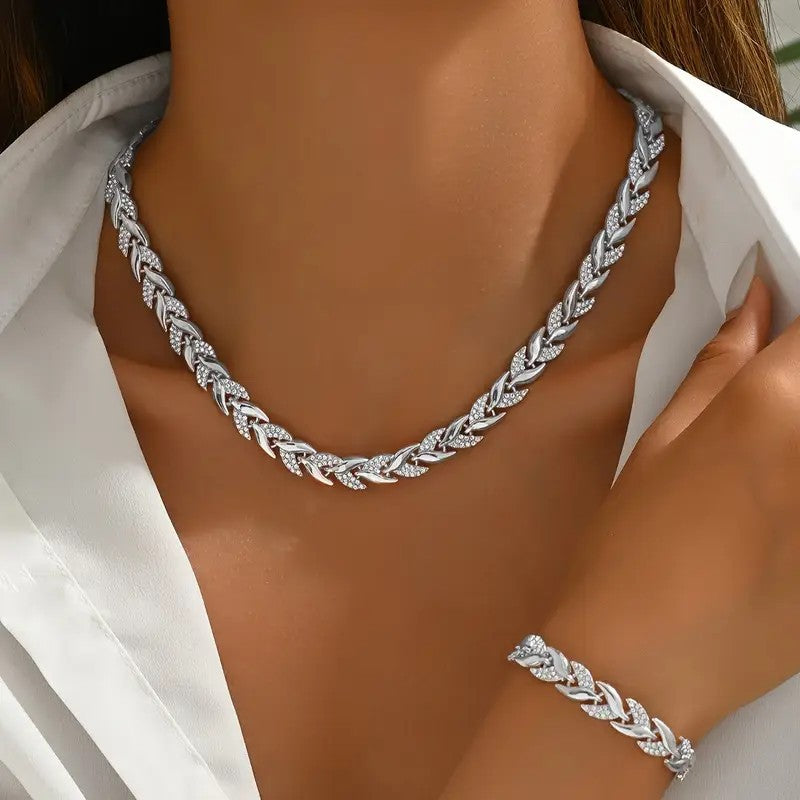 Women’s Leaf Rhinestone Necklace & Bracelet Set – Elegant Gold Jewellery Gift Set UK